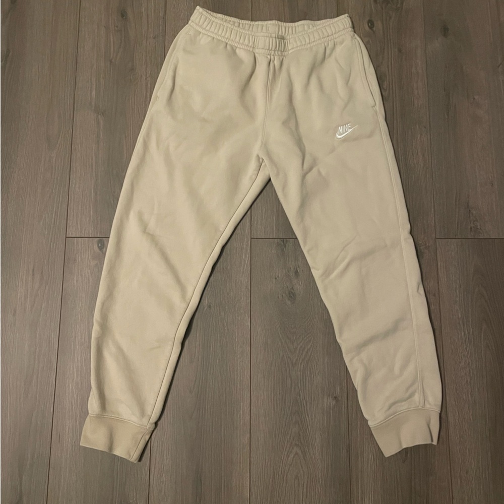 cream color nike sweatpants size medium good condition